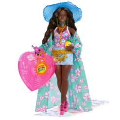 MATTEL Barbie - Muñeca articulada con conjunto de moda y accesorios de viaje ㅤ
