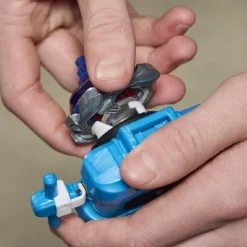 HASBRO IBERIA Beyblade X - Lanzador con cuerda y Cobalt Dragoon 2-60C