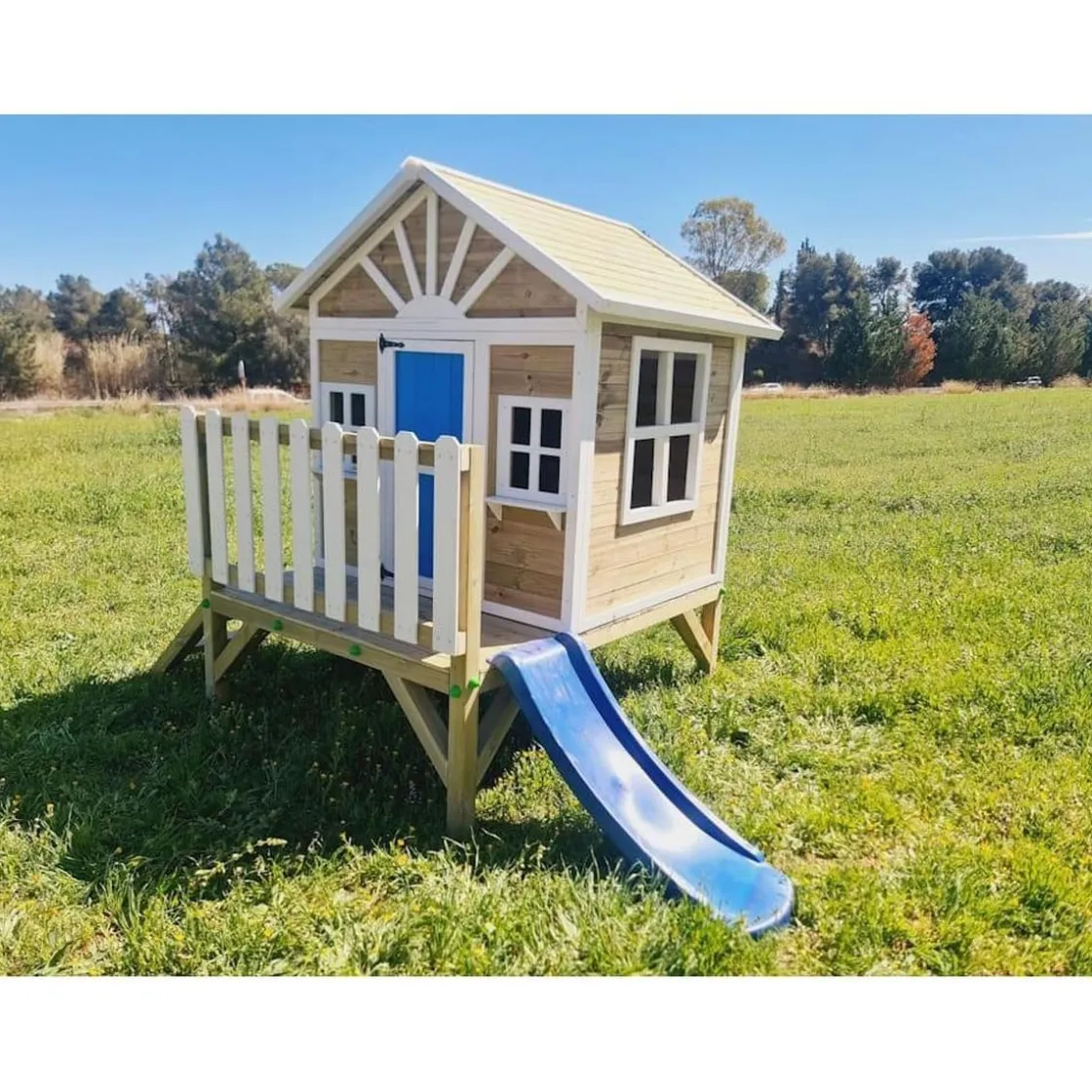 MASGAMES Casita Visby elevada 60 cm Azul* Casas