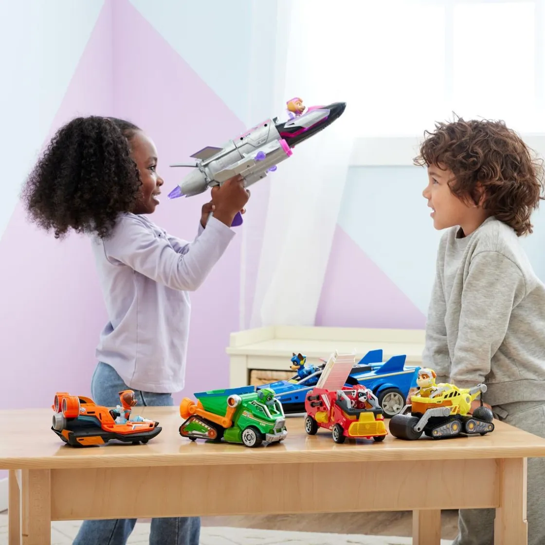 SPIN MASTER Energía - Patrulla Canina - Camión de construcción de juguete con figura de acción, luces y sonidos ㅤ