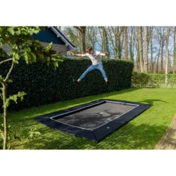 Exit Toys Exit - Cama elástica de suelo Dynamic 244 x 427 cm negro con perímetro de seguridad