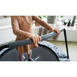 Exit Toys Exit - Cama elástica Junior Tiggy negro/gris con barra de apoyo