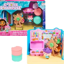 SPIN MASTER Gabby's Dollhouse - Sala de manualidades de Bebé Boxㅤ* Coleccionables Y Mini Mundos