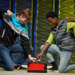 HASBRO IBERIA Hasbro - Beyblade - Clash and Carry Beystadium Battle Arena* Figuras De Acción