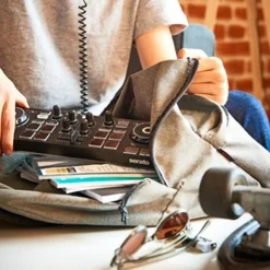 TOYS "R" US Hercules - DJ Starter Kit* Videojuegos