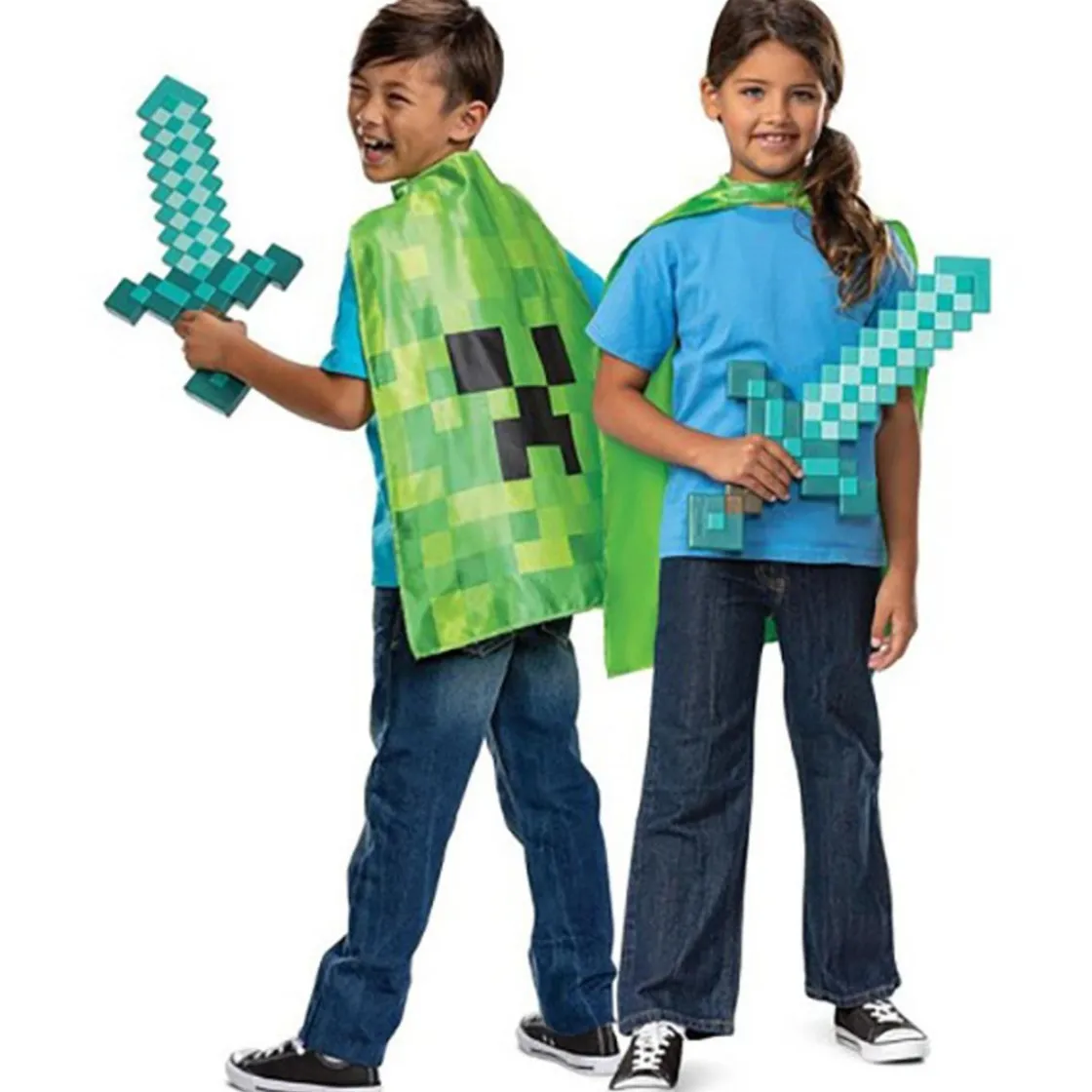 JAKKS PACIFIC Minecraft - Juguete infantil set de espada y capa