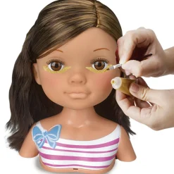 FAMOSA Nancy - Un Día de Secretos de Belleza (varios modelos)