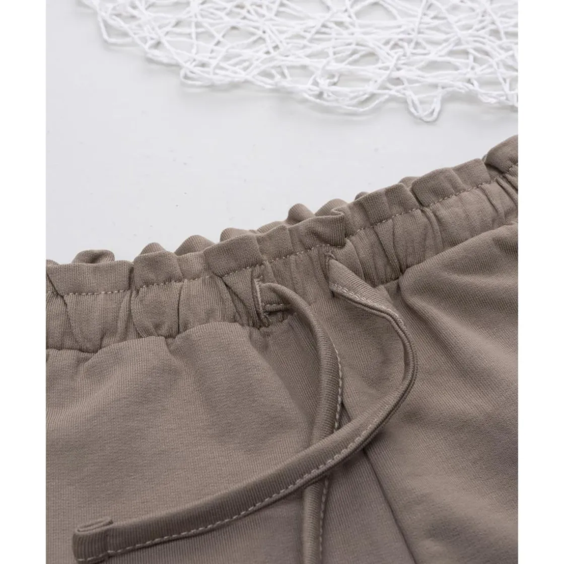 Prenatal Pantalón marrón con corazón bordado para niña