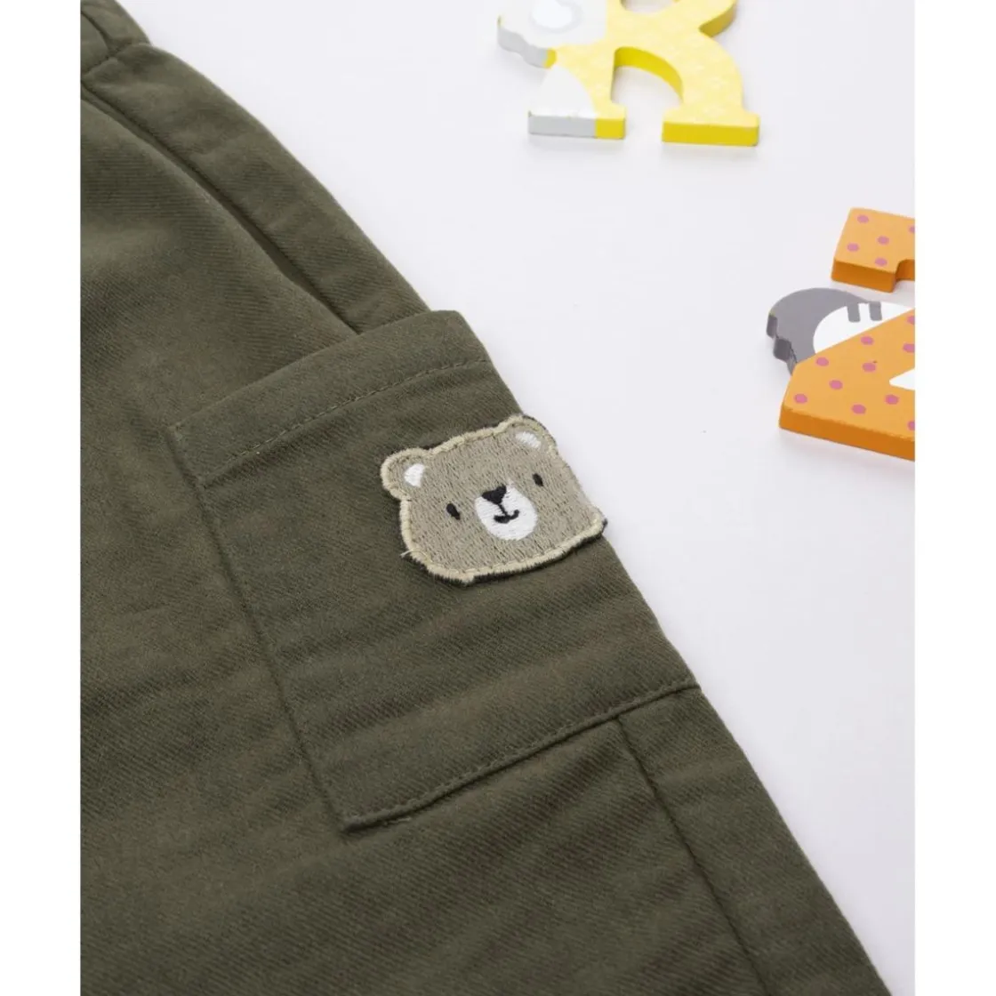 Prenatal Pantalón niño verde con bolsillos cargo y oso* Bebé Niño 3-36 Meses·Vaqueros, Pantalones Y Petos|Niño·Bebé Niño 3-36 Meses