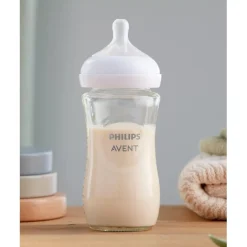 AVENT Philips - Biberon de vidrio natural response 240 ml (1m+)