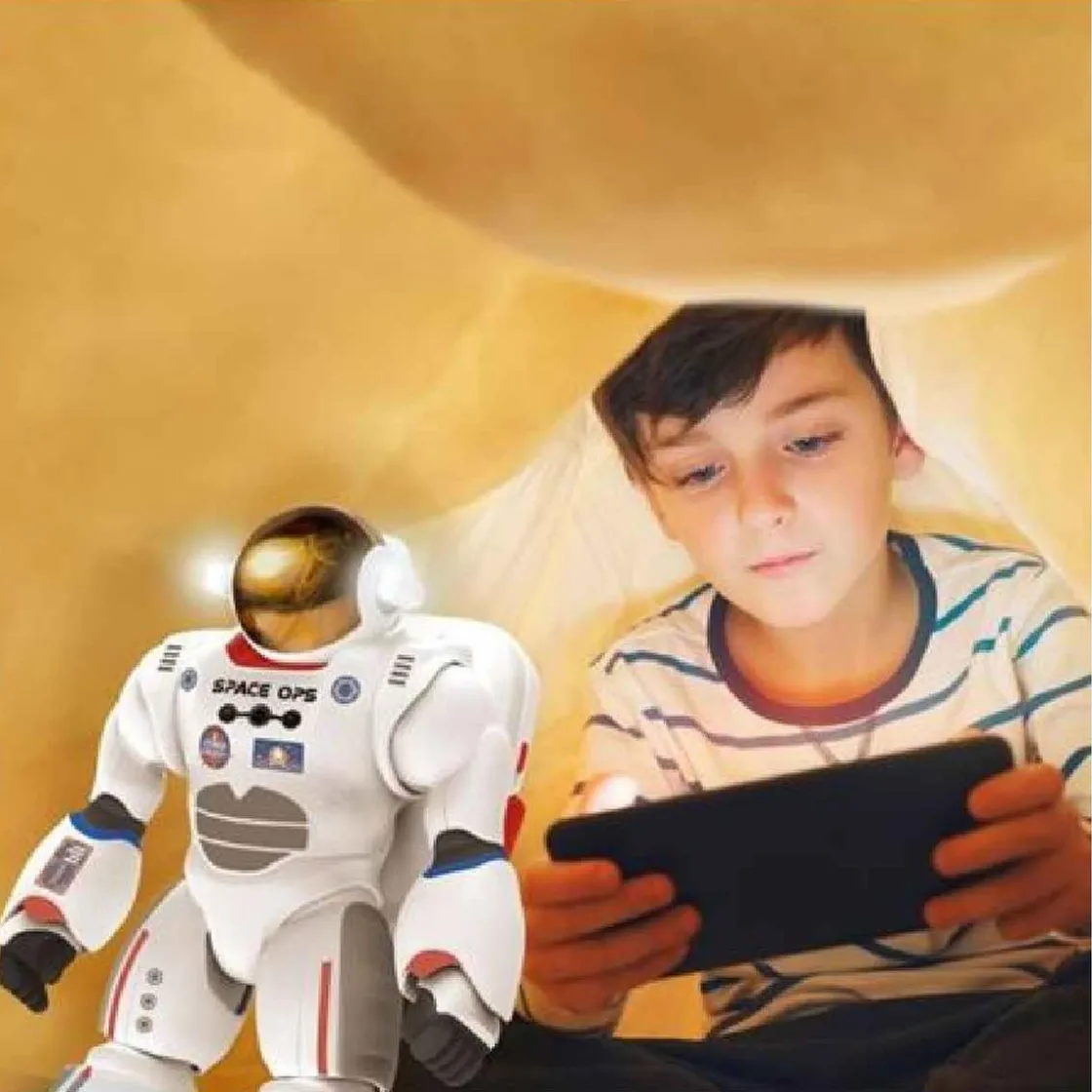 WORLD BRANDS Robot Charlie - El Astronauta* Figuras De Acción