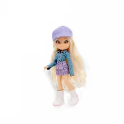 FAMOSA Unique Eyes - Muñeca Winter Basic (varios modelos)